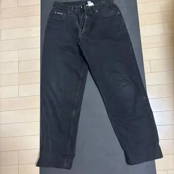 Calvin Klein Jeans 블랙 데님 팬츠