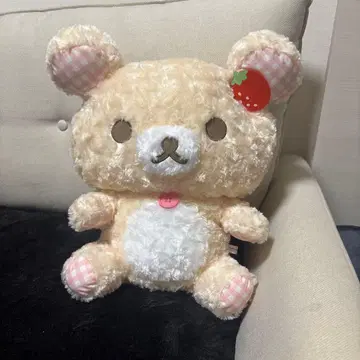 리락쿠마 봉제 인형 딸기