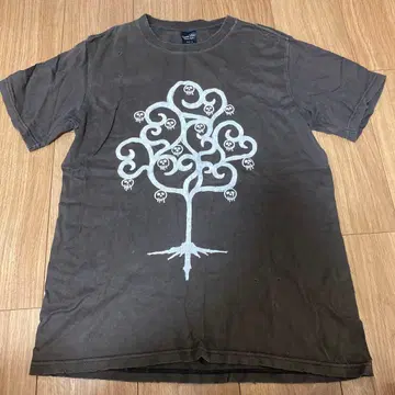 넘버나인 2005ss 나이트기 skull tree 티셔츠