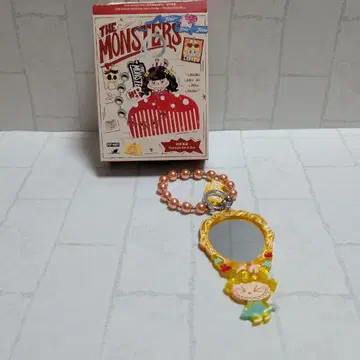POP MART THE MONSTERS 헤어 살롱 키링 3개