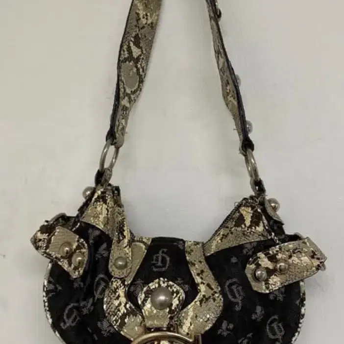Guess 2000s Rare Python Leather Hand Bag