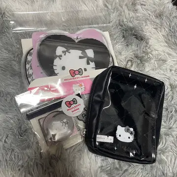 HELLO KITTY 3COINS 콜라보 파우치 세트