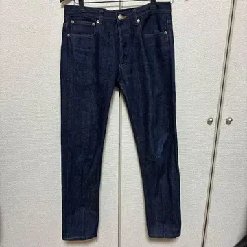 새상품급 다크 네이비 A.P.C. PETIT NEW STANDARD 데님 팬츠 28