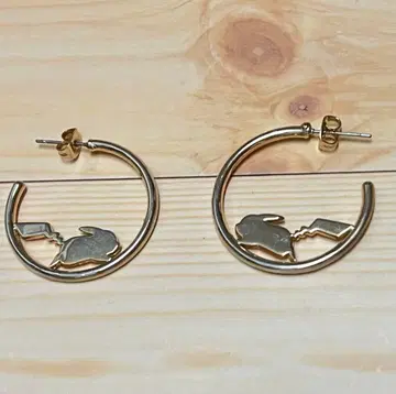 익명 배송/포켓몬 센터 피카츄 귀걸이