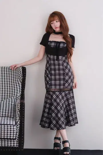 BunnyLis 퍼 볼레로 x 체크 롱 원피스 세트