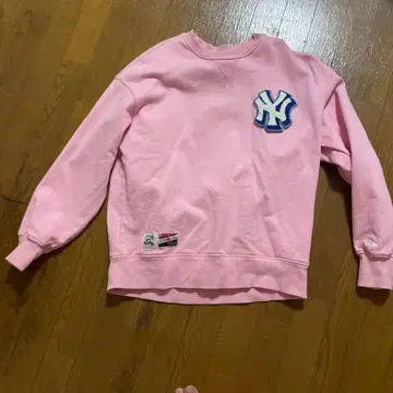 New Era NY Yankees 맨투맨 핑크