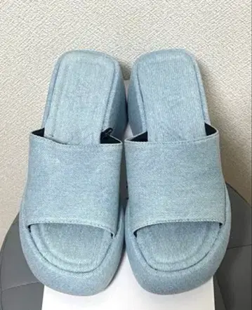새상품 ZARA 데님 웨지 통굽 샌들