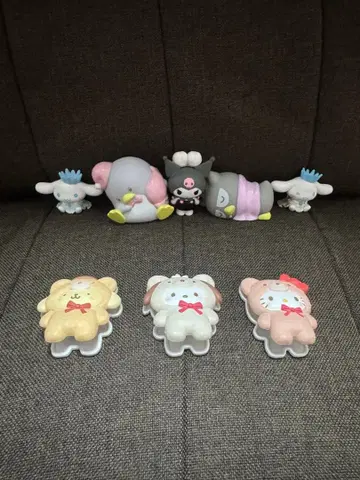 산리오 캐릭터 피규어 묶음 판매