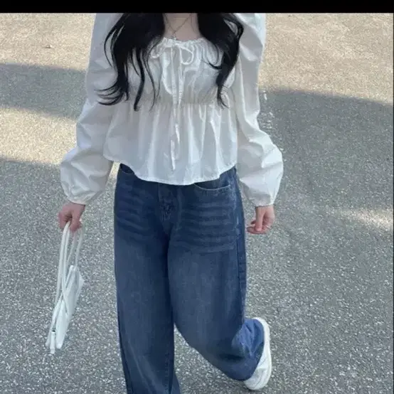 흰색 블라우스 팔아요