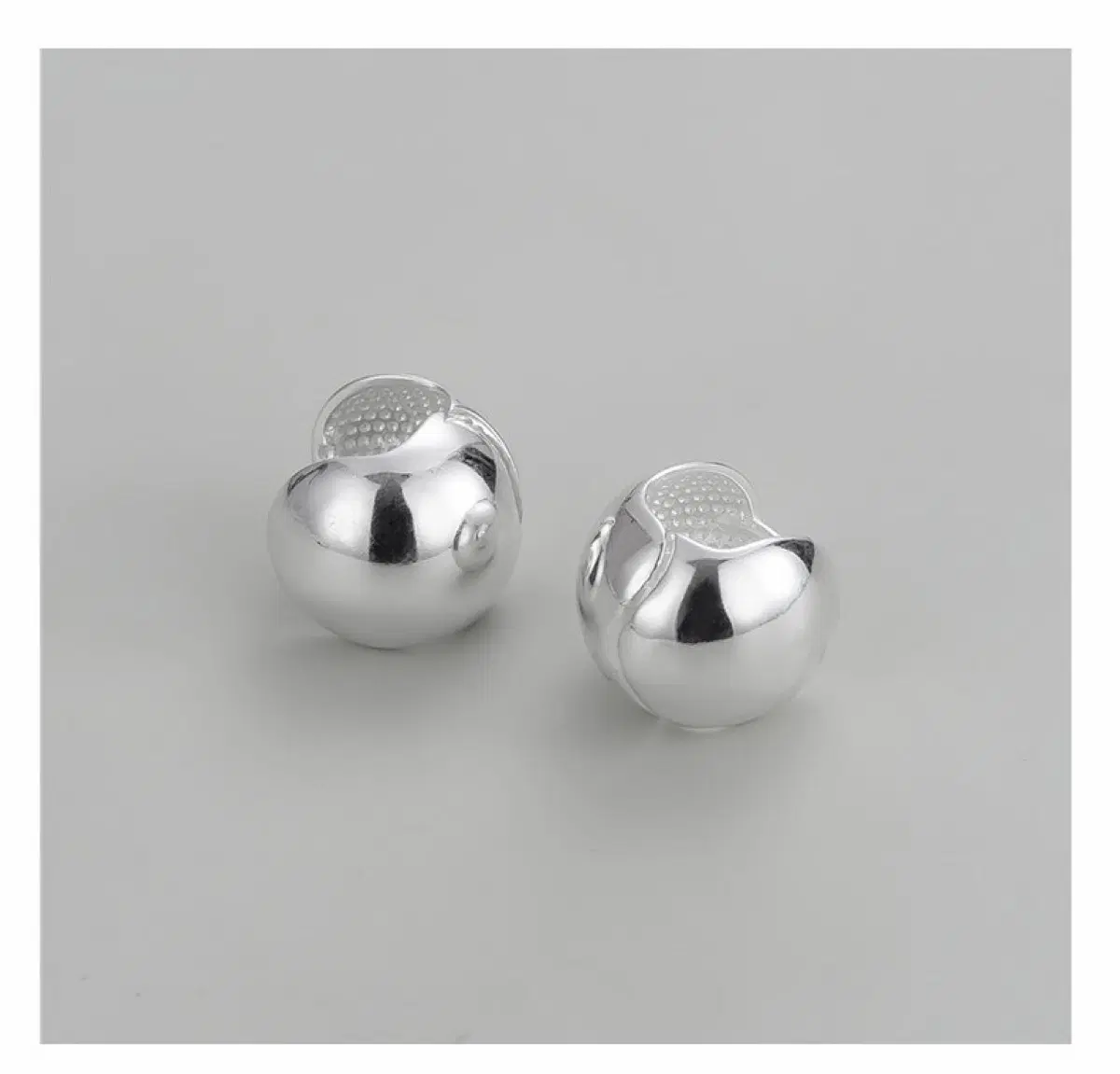 실버 볼 귀걸이 14mm