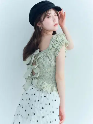 완판템 SNIDEL 코튼 셔링 블라우스 MNT