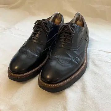 [ 레어 좋은 디자인 ] Paul Smith 윙팁 메달리온 신발 가죽 신발