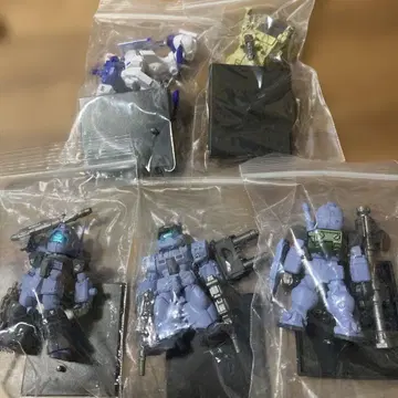 FW GUNDAM CONVERGE CORE 화이트 딩고대 세트