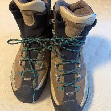La Sportiva 등산화 GORE-TEX 사이즈 39