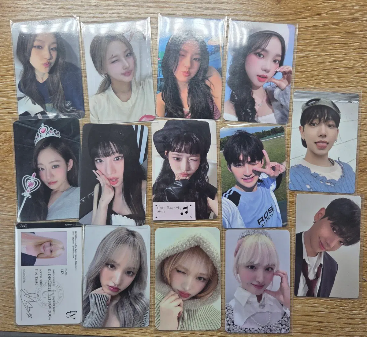 전부 제시))급처 아이브키오프보넥도투어스에스파 포카 시세킹 최저가 장원영리즈재현하늘벨카리나