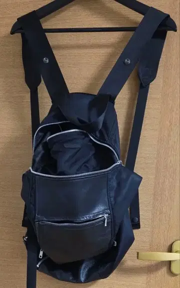 UNITED TOKYO 백팩 블랙 백팩 ATTACHMENT