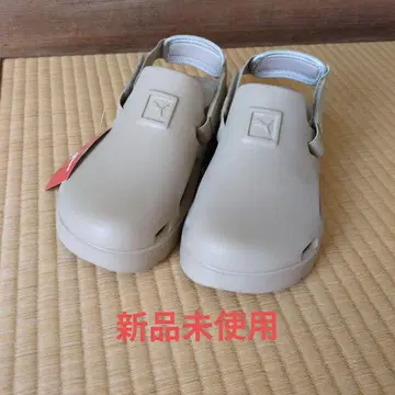 [ 가격 인하 ] PUMA 샌들 베이지