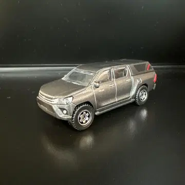 TOYOTA 하이럭스 타이어 호일 교환 개