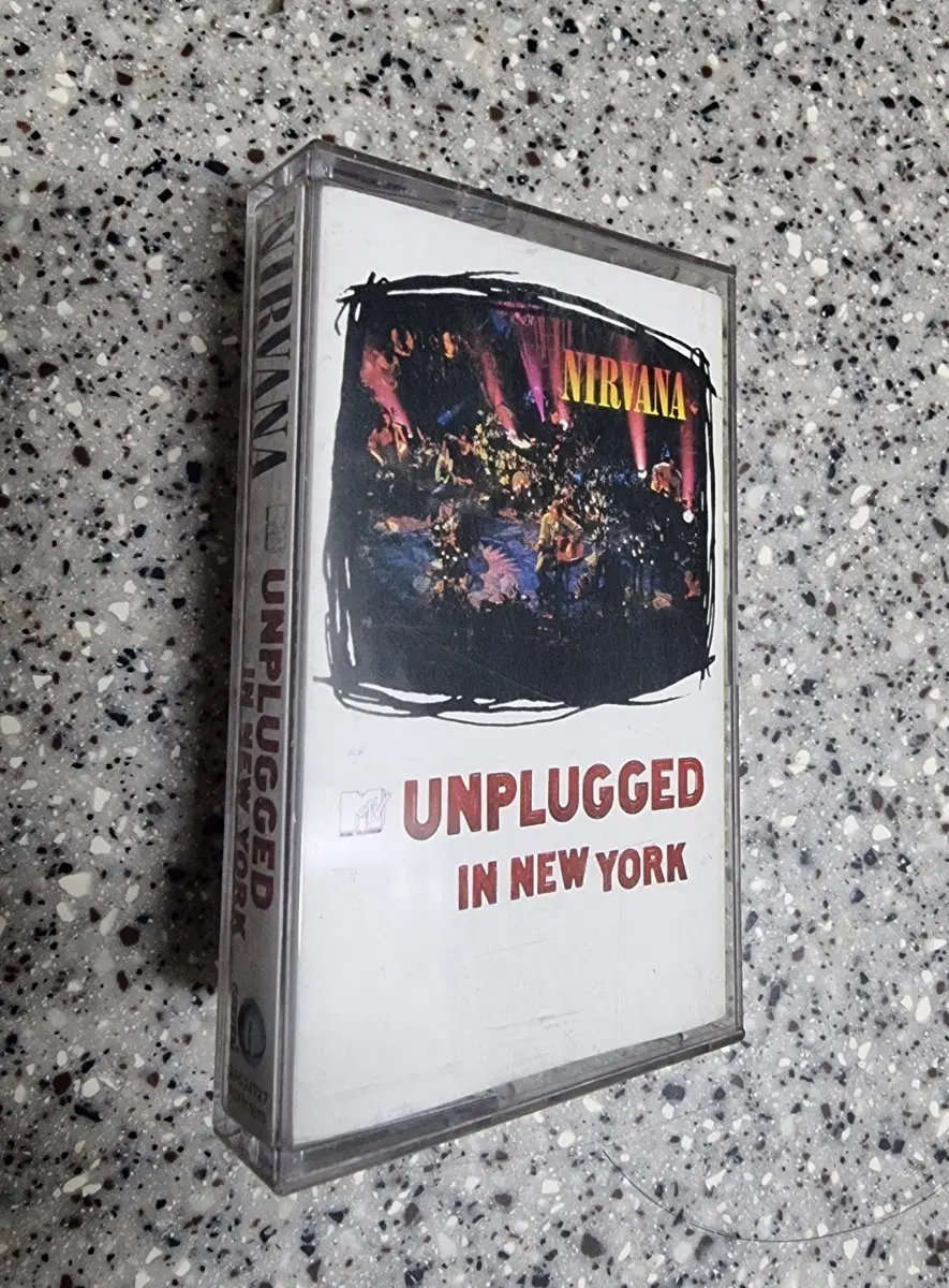 너바나 Nirvana / Unplugged in New York [카세트 테이프]