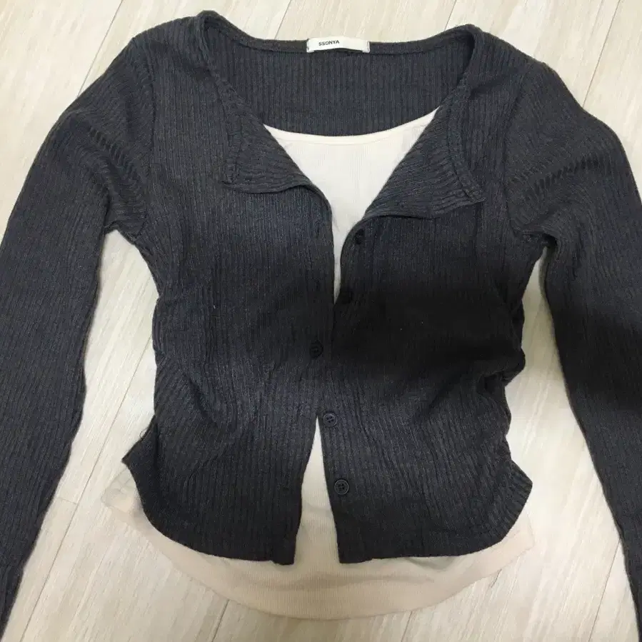 레이어드 긴팔 차콜 베이지
