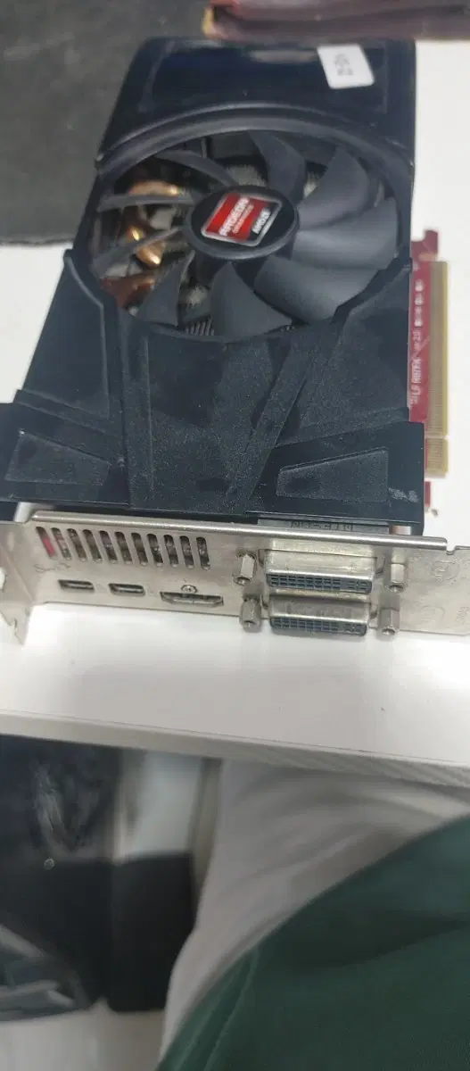 라데온 6870 팔아요