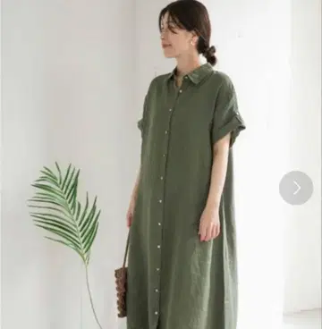 다크 그린 셔츠 원피스 반팔 어반 리서치