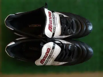 MIZUNO MORELIA 축구 스파이크 블랙