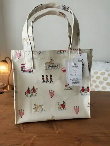 Cath Kidston 스몰 북백 Queenies London