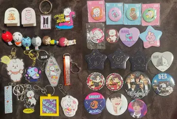 BT21 BTS 키링 캔뱃지 묶음 판매