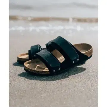 에디피스 별주 BIRKENSTOCK 샌들 UJI 블랙 사이즈 41