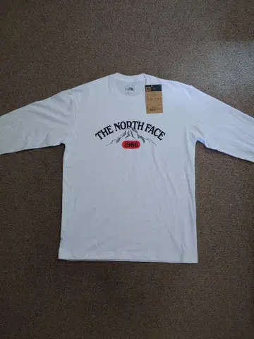 [ 새상품 미사용 ] THE NORTH FACE 긴팔T셔츠 M사이즈