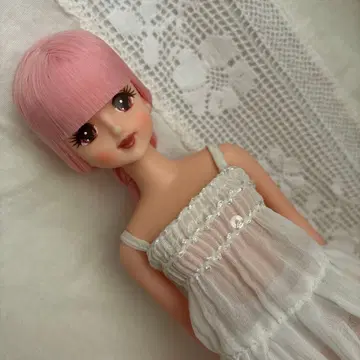 초대 제니 캐슬제