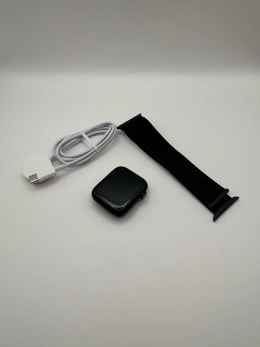 애플워치 제한보증 SE2 44mm 99% GPS 미드나잇 NO.97