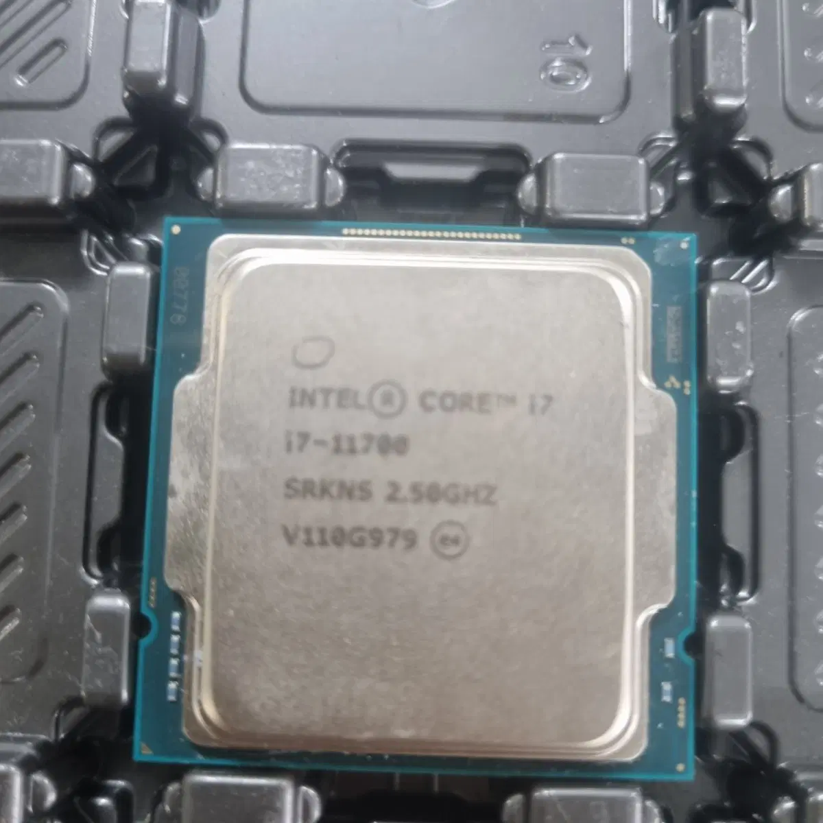 인텔 코어 i7-11700 CPU(쿨러없슴)