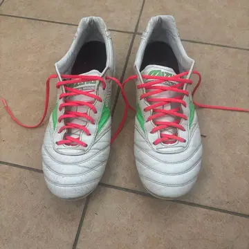 MIZUNO MORELIA 축구 스파이크 화이트 그린