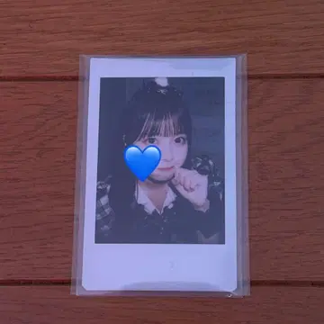 CUTIE STREET 마스다 아야노 체크 의상 촬영 폴라로이드
