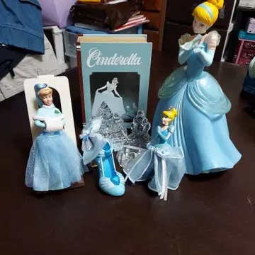 Disney 신데렐라 피규어 키링 세트