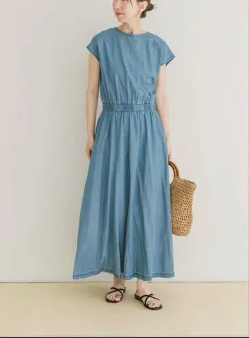 배송비 포함 새상품 ITEMS URBAN RESEARCH 레이온 데님 원피스
