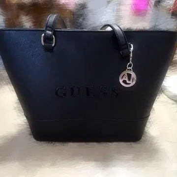 GUESS 백