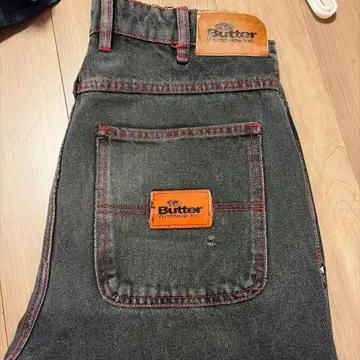 butter goods 빨간색 스티치 데님 배기 버터굿즈