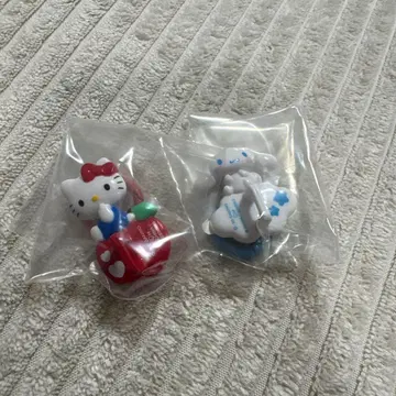 산리오 키링 행거 키티 시나몬 2종 세트