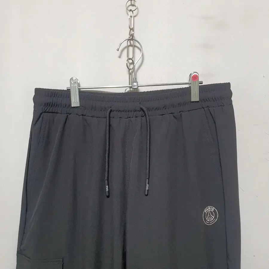 1067) PSG 파리 생제르망 남성 춘하 트레이닝 바지 M 24년식