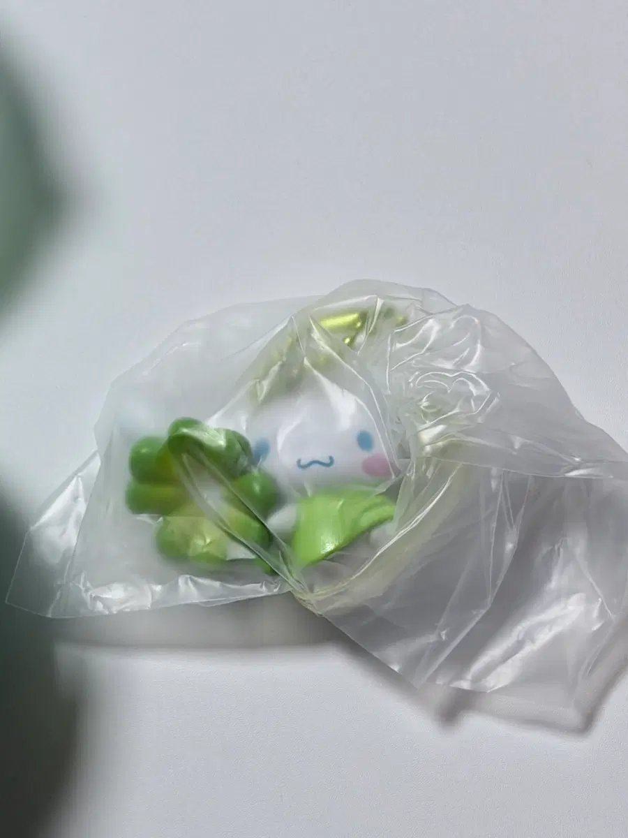 산리오 시나모롤 피규어 키링 가챠 네잎클로버