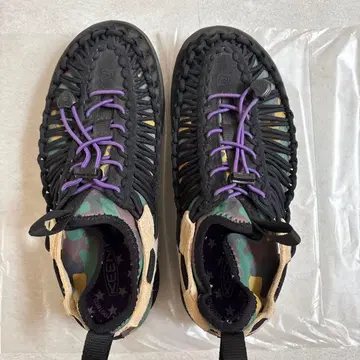 KEEN UNEEK 샌들 카모플라주 패턴 24cm