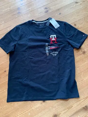 TOMMY HILFIGER 티셔츠 네이비 L 사이즈