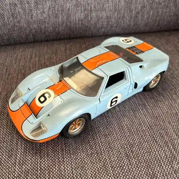 Jouef Evolution 1/18 Ford GT 40