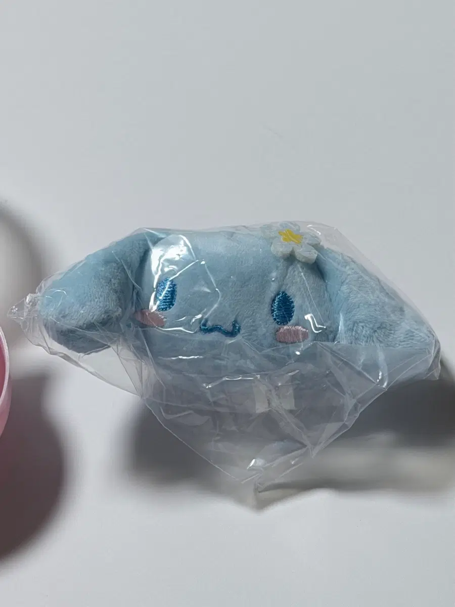 산리오 시나모롤 인형 가챠