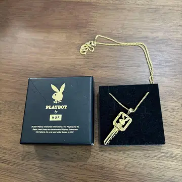 최종 가격 인하! PLAYBOY by HUF 목걸이 키 모티브