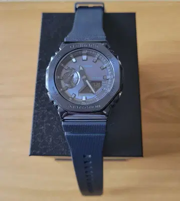 CASIO G-SHOCK 메탈 베젤 손목시계 본체