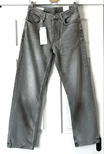 [새상품] ZARA 워시 가공 데님 팬츠